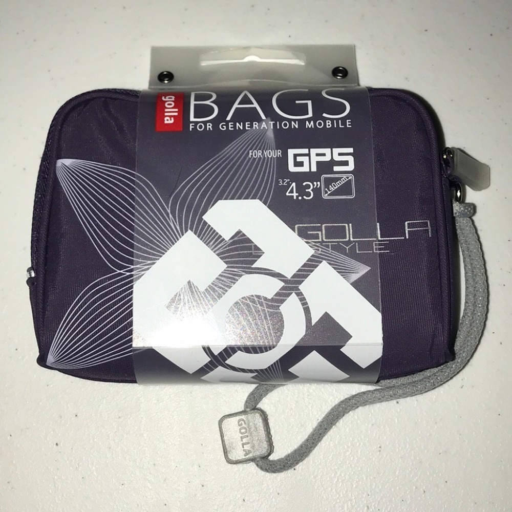 NWT Golla GPS/Camera/Cell Phone Bag Purple Flower